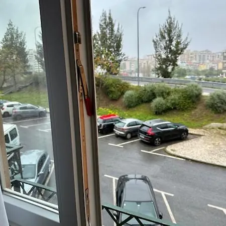 Charming Garcia Da Orta 6 Lägenhet Amadora